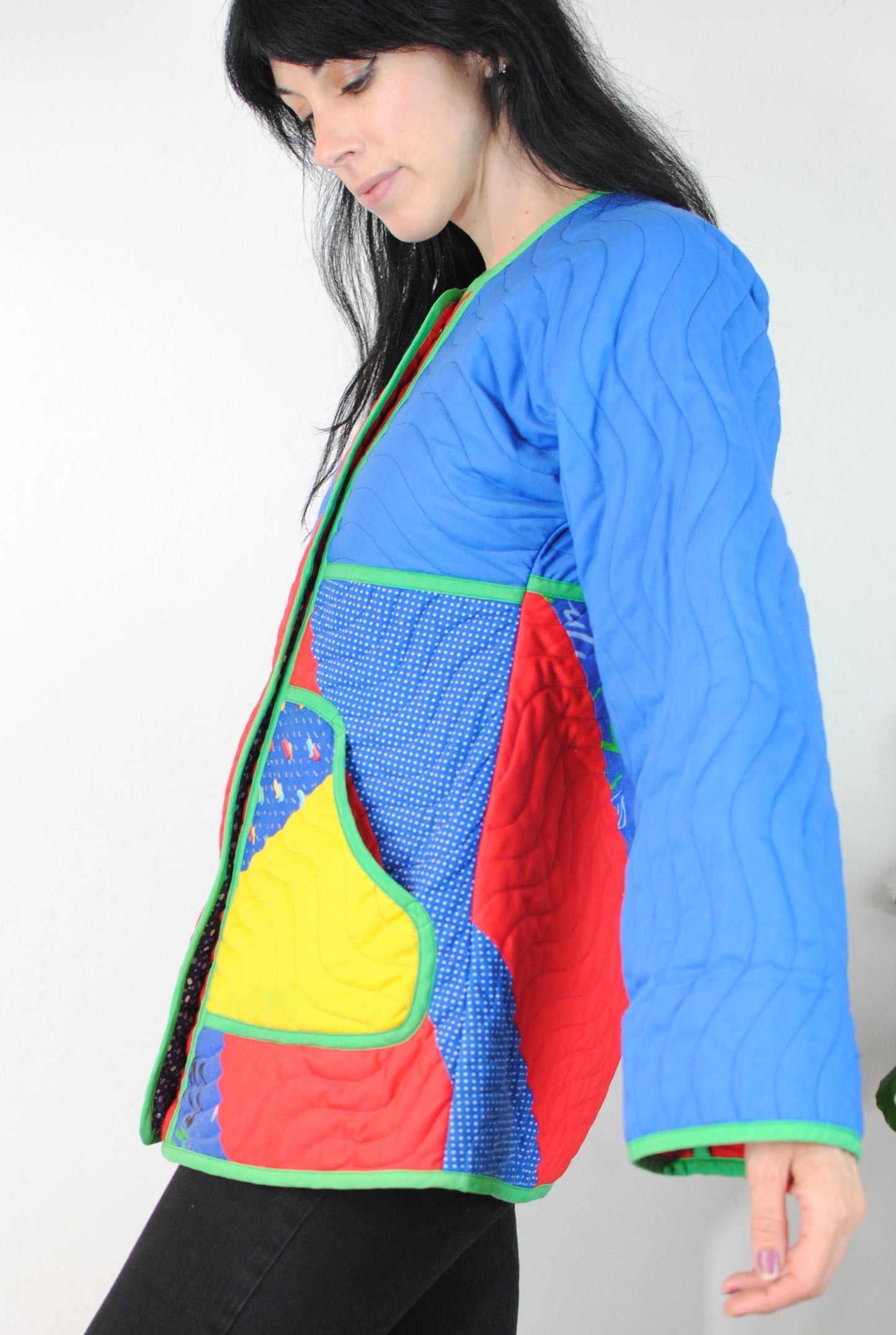 Jeanne Marc quilted coat bird design red blue green flower