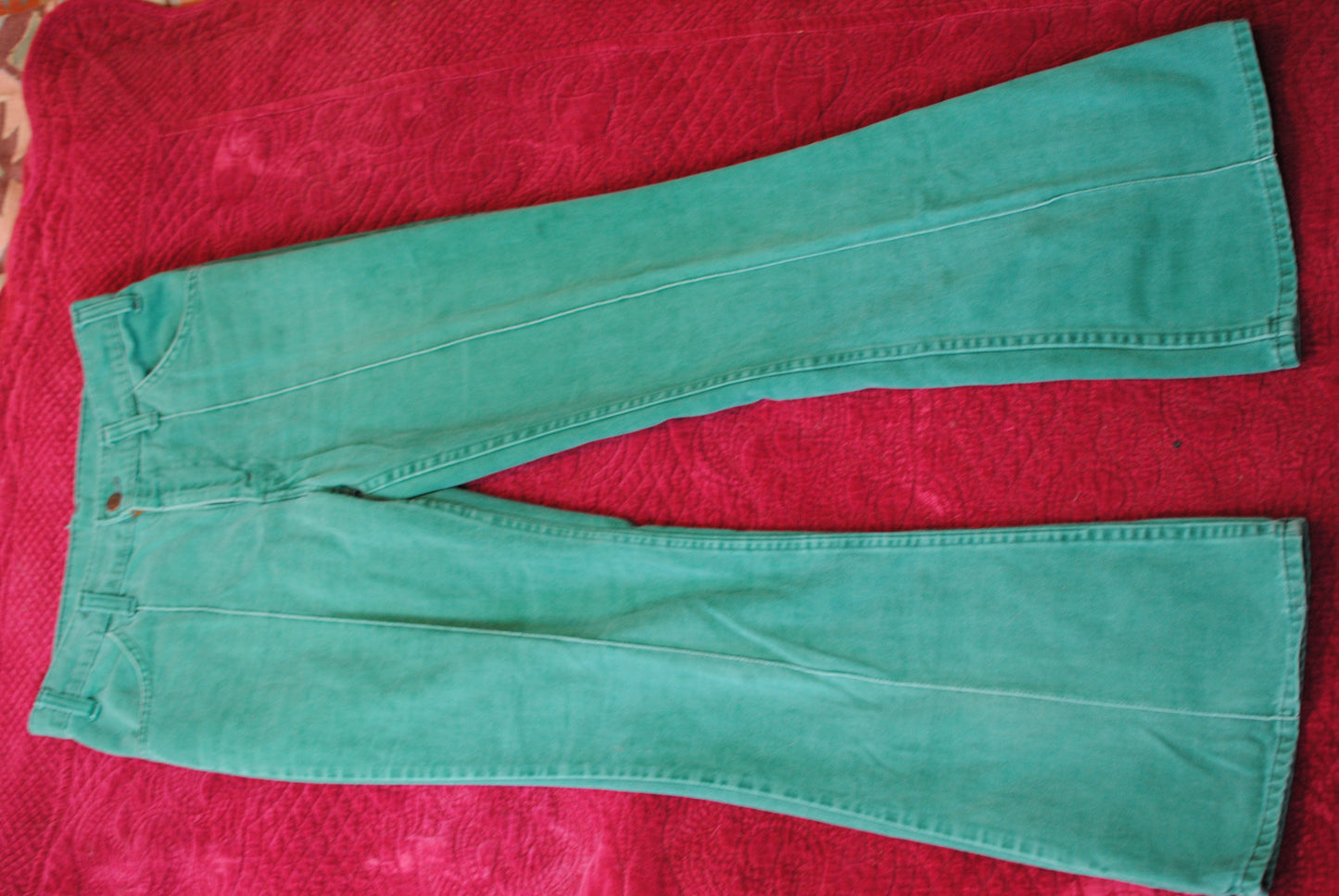 green Levi bell bottoms Levi's pants jeans 70s vintage