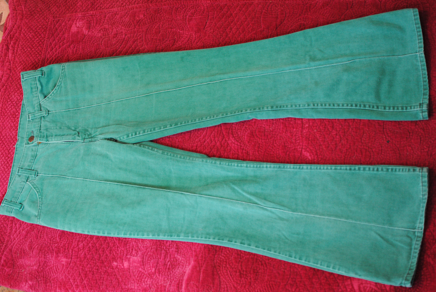 green Levi bell bottoms Levi's pants jeans 70s vintage