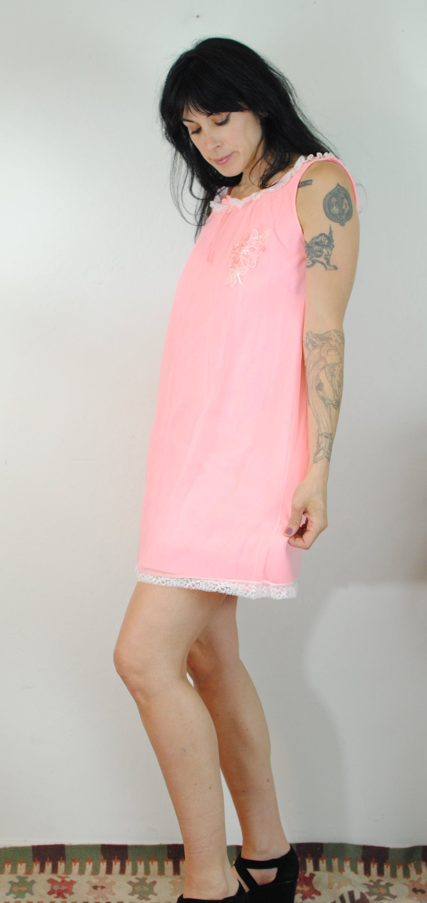 Bright pink nylon 60s nightgown lace neckline floral embroidery sleeveless