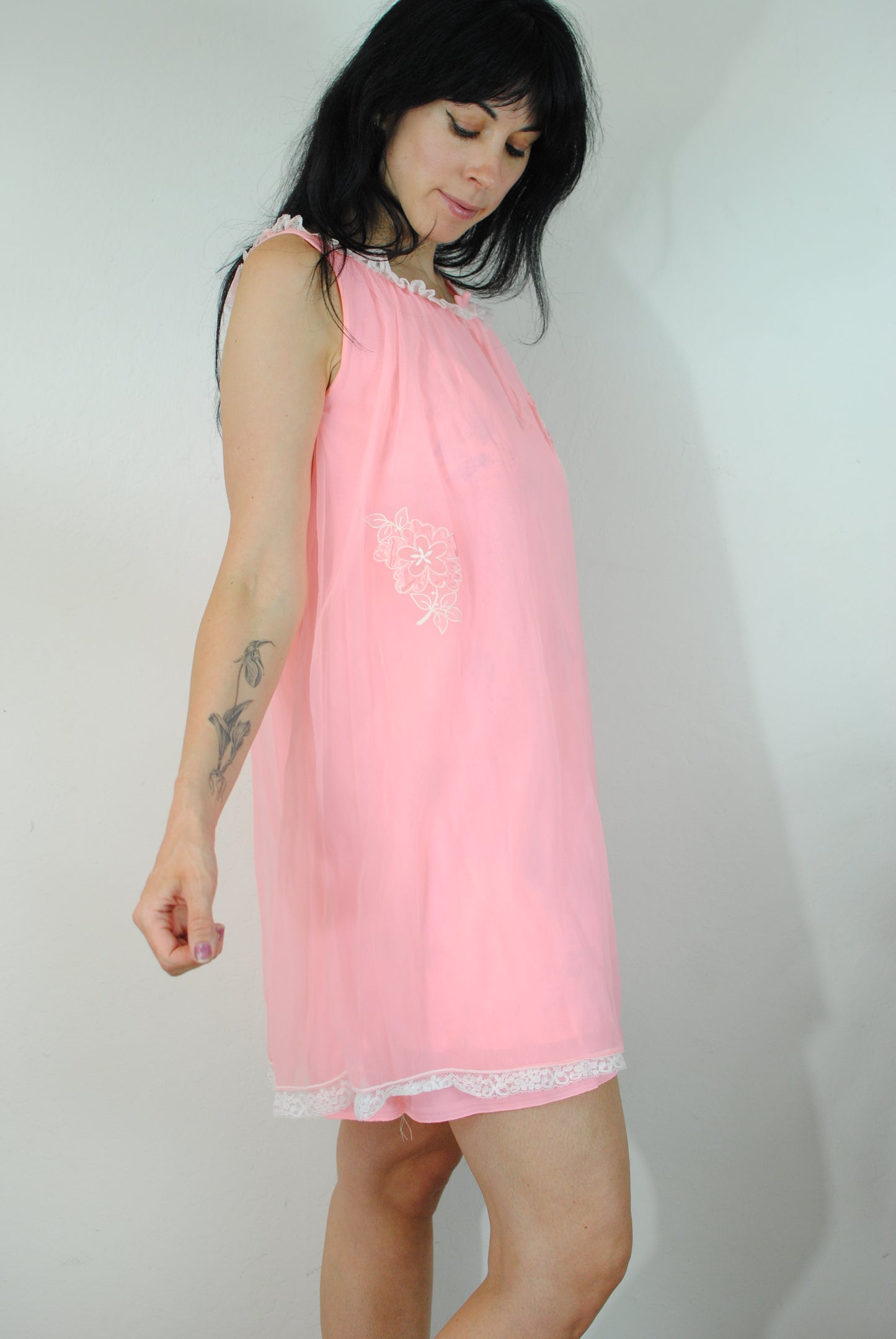 Bright pink nylon 60s nightgown lace neckline floral embroidery sleeveless