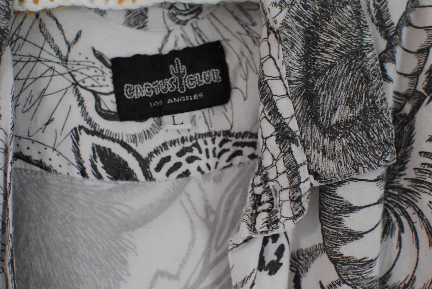 Cactus Club black white all over print animal shirt blouse zoo animals safari shirt screen print