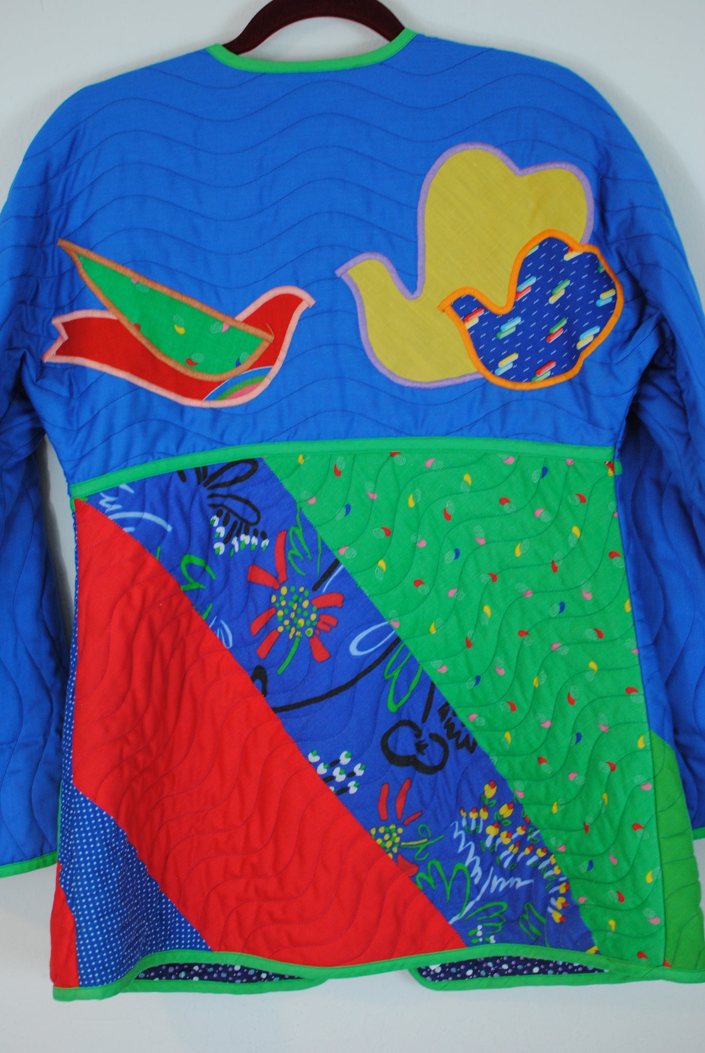 Jeanne Marc quilted coat bird design red blue green flower